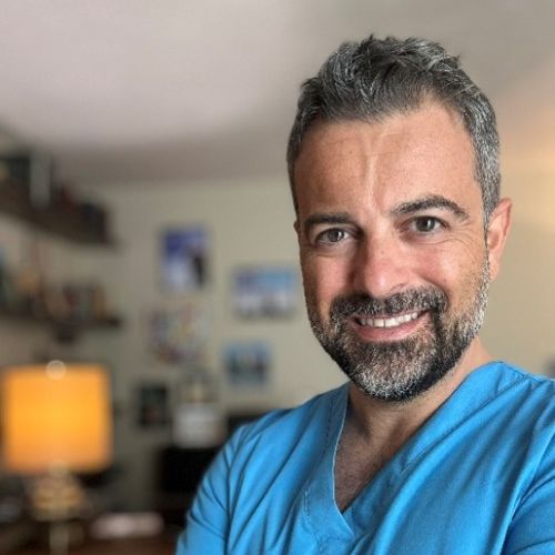 Viana Michele Headshot
